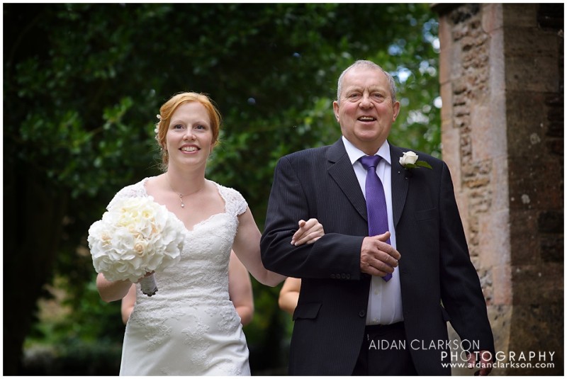 Emma & Phil's Lincolnshire wedding in a Tipi - Lincolnshire wedding ...